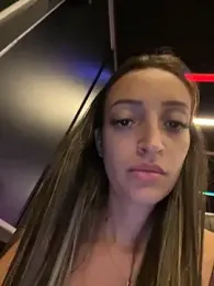 BelleLouiseVp webcam model stream image