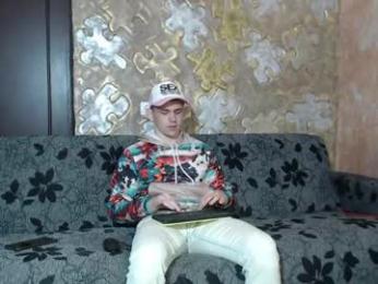 leoroman webcam chaturbate model stream image