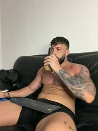 LustyMike_ webcam model stream image