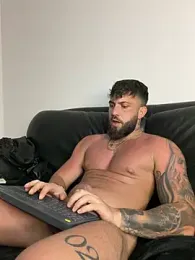 LustyMike_ webcam model stream image