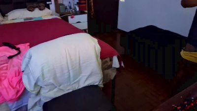 leo_kenzo webcam cam4 model stream image