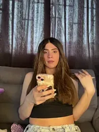 Lottus_fire webcam model stream image