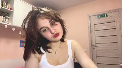 CherArdon webcam cam4 model stream image