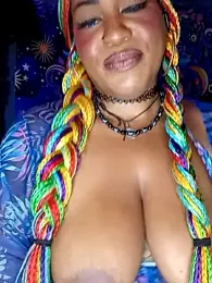 AmazonianMistress webcam model stream image