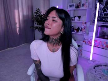 DarkFlame223 webcam model stream image