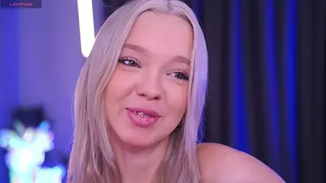 TastyTiffy webcam model stream image