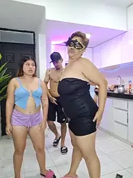 royalgirls_x webcam model stream image