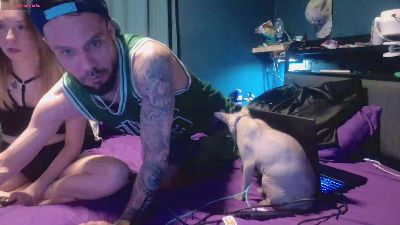 lovecoupleqc webcam cam4 model stream image