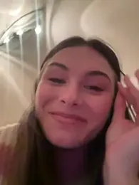 SophiiaStarr webcam model stream image