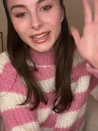 SophiiaStarr webcam model stream image