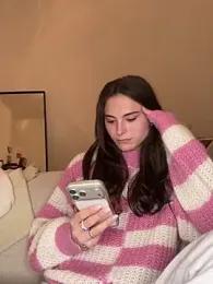 SophiiaStarr webcam model stream image