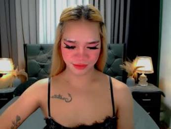 crytastal_lust1212 webcam chaturbate model stream image