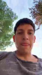 Lu_01 webcam model stream image