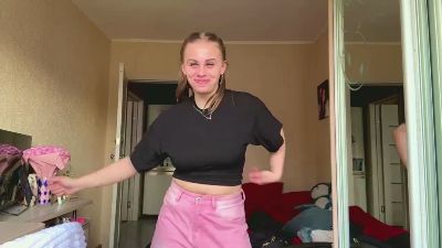 AshtonHutyra webcam cam4 model stream image