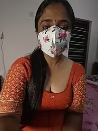 VAIGA-Real_Mallu webcam stripchat model stream image