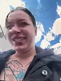 AlishaOfThorns webcam model stream image