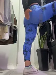 kim_monti webcam model stream image