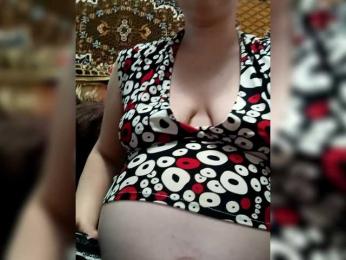 AugustinaCrys webcam model stream image