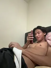 EmilianoPerex webcam stripchat model stream image