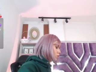 eva-walker webcam model stream image