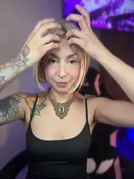 Cinamoonn webcam stripchat model stream image