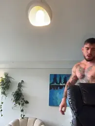 DimitriSullivan_ webcam model stream image