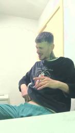 TuuNeenee30 webcam cam4 model stream image