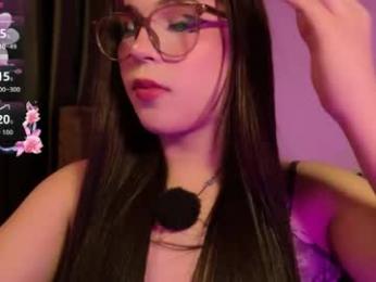 yuri_stars webcam model stream image