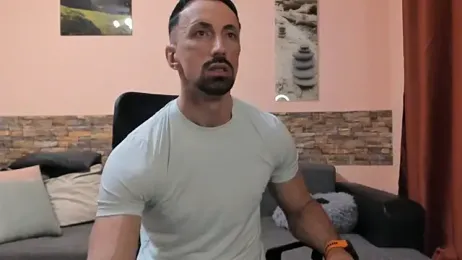HotHunkTrainer webcam model stream image