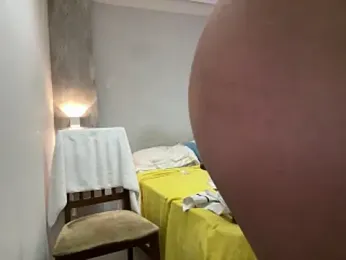 CasadoLutadorBigStuds webcam stripchat model stream image