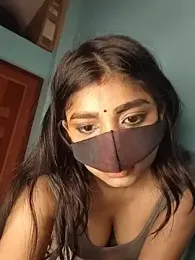Riya_35_sexy webcam stripchat model stream image