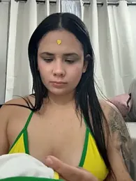 Leyna_Kenet webcam stripchat model stream image
