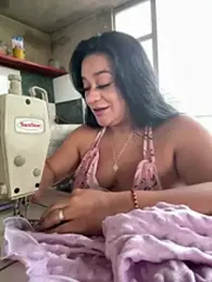 Indira_Nahali1 webcam model stream image