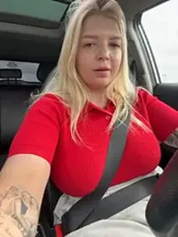OdriOlsens webcam model stream image
