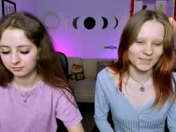 lucy_shy3 webcam chaturbate model stream image