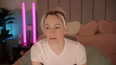 VickySecret96 webcam stripchat model stream image