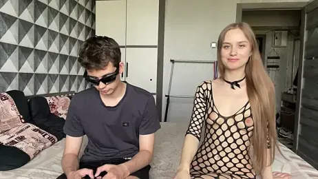 merycouple webcam stripchat model stream image