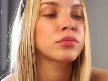 lipswithsmileonthem webcam model stream image