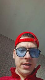 bodybuilder94 webcam cam4 model stream image