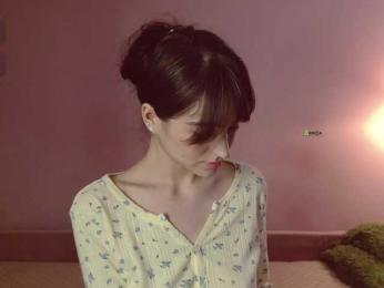 -fatalika- webcam model stream image