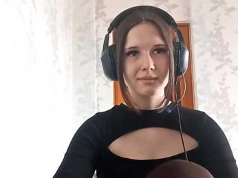 LucillaTienken webcam model stream image