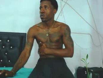 damian_hart_24cm webcam model stream image