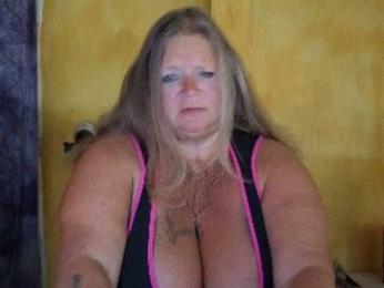 lady-vamp webcam bongacams model stream image