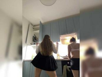 Bonne-Aurore webcam model stream image