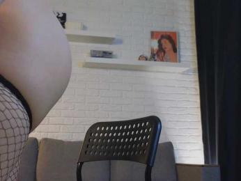 qwwwelbi webcam bongacams model stream image