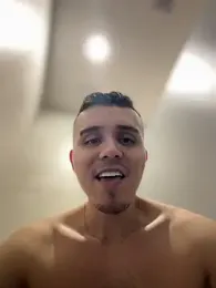 adam-rivera webcam stripchat model stream image