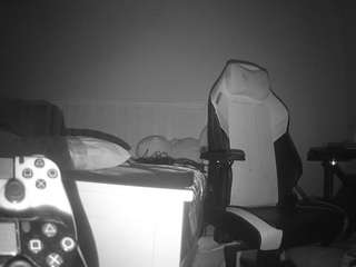 voyeurcam-sexy-little-ana-01 webcam model stream image