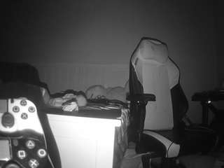 voyeurcam-sexy-little-ana-01 webcam model stream image