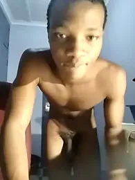 Lue3333 webcam stripchat model stream image