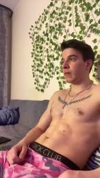 bravo_maestro webcam model stream image